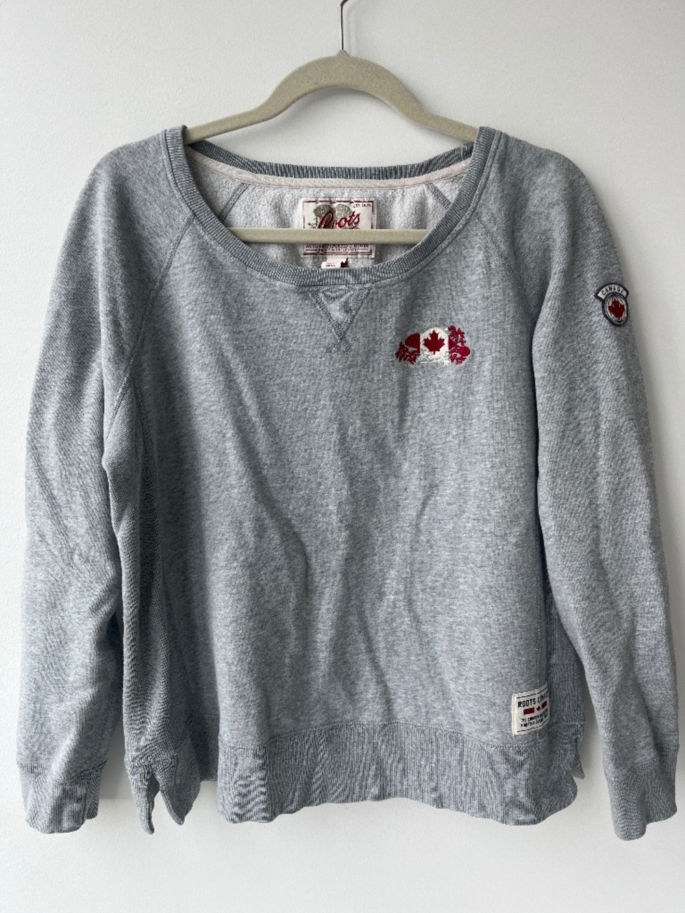 Roots Sweatshirt - The Canada Collection